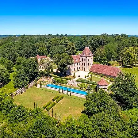 Chateau De Lascoups Saint-Martin-des-Combes (Dordogne)